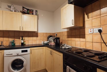 5 bed house, Pinfold Gate, City Centre, Loughborough, LE111BE - Image 2