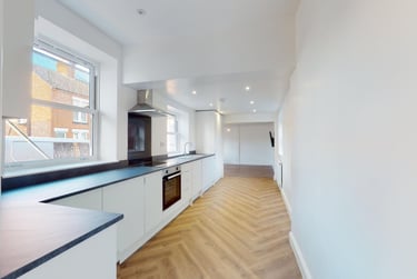 2 bed house, Grange Street, City Centre, Loughborough, LE115AE - Image 1