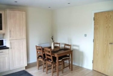 2 bed house, Gracedieu Court, City Centre, Loughborough, LE114QL - Image 1