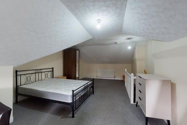 4 bed house, Derby Road, City Centre, Loughborough, LE115BX - Image 12