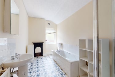 4 bed house, Derby Road, City Centre, Loughborough, LE115BX - Image 8