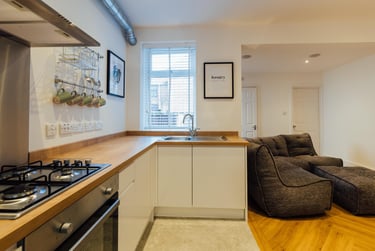 5 bed house, Oxford Street, City Centre, Loughborough, LE115DP - Image 3