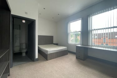 1 bed house, Derby Road, City Centre, Loughborough, LE115AG - Image 2