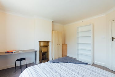 4 bed house, Forest Road, City Centre, Loughborough, LE113NR - Image 5