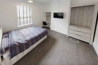 6 bed house, Victoria Street, City Centre, Loughborough, LE112EN - Image 6