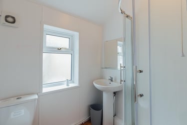 4 bed house, York Road, City Centre, Loughborough, LE113DA - Image 8