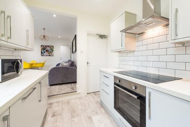 6 bed house, William Street, City Centre, Loughborough, LE113BX - Image 1