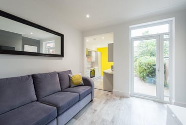 6 bed house, William Street, City Centre, Loughborough, LE113BX - Image 3