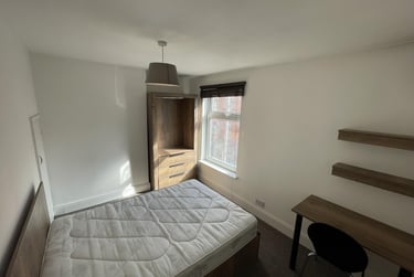 4 bed house, Paget Street, City Centre, Loughborough, LE115DU - Image 6