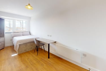 1 bed house, 2 Lemyngton Street, City Centre, Loughborough, LE111UH - Image 5