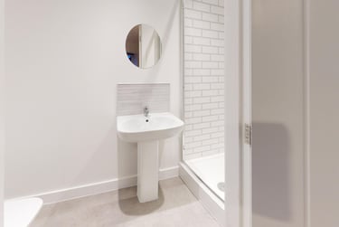 1 bed house, Lemyngton Street, City Centre, Loughborough, LE111UH - Image 5