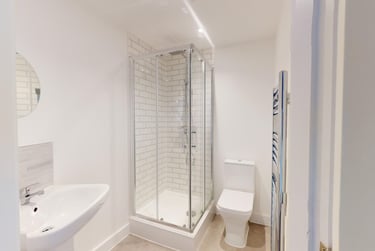 1 bed house, Lemyngton Street, City Centre, Loughborough, LE111UH - Image 3