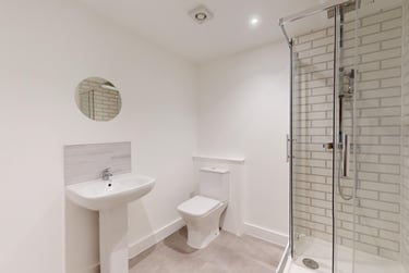 1 bed house, Lemyngton Street, City Centre, Loughborough, LE111UH - Image 3