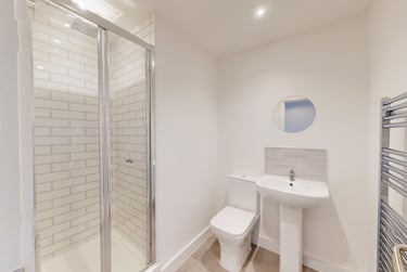 1 bed house, Lemyngton Street, City Centre, Loughborough, LE111UH - Image 2