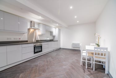 2 bed house, Devonshire House, City Centre, Loughborough, LE113DT - Image 4