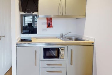 1 bed house, Lemyngton Street, City Centre, Loughborough, LE111UH - Image 3