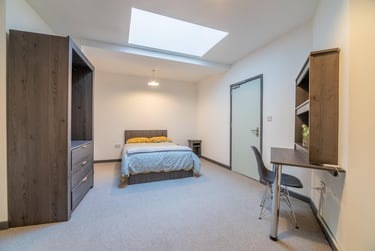 2 bed house, Devonshire House, City Centre, Loughborough, LE113DT - Image 1