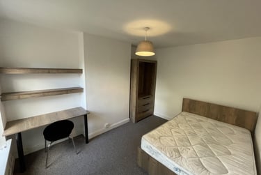 4 bed house, Paget Street, City Centre, Loughborough, LE115DU - Image 7