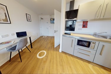 1 bed house, Lemyngton Street, City Centre, Loughborough, LE111UH - Image 2