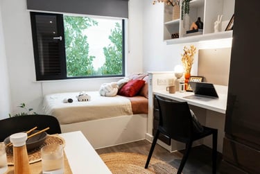 Luxe Studio - (Standard Studio) - Image 1