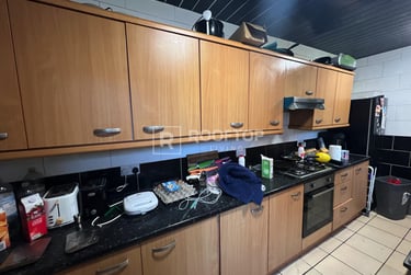 7 bed house, Brudenell Mount, Hyde Park, Leeds, LS61HT - Image 7