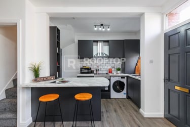 2 bed house, Glossop Grove, Rampart Road, Leeds, LS62LH - Image 14