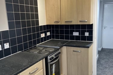 2 bed house, Myrtle Road, Highfields, Leicester, LE21FX - Image 1