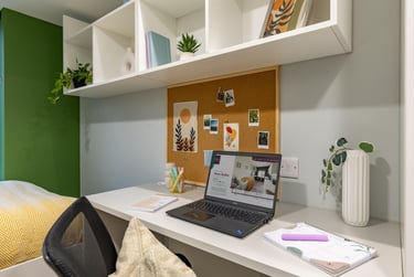 Platinum Studio at Venue Studios, 333-337 New Cross Road, Lewisham, London, SE146FS - Image 1