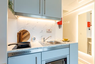 Gold Plus Studio With Balcony at Paddington Citi View, 15-25 Talbot Square, Paddington, London, W21TT - Image 4