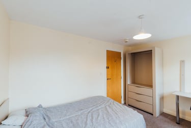 5 bed house, Moorhen Way, City Centre, Loughborough, LE113HH - Image 9