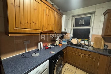 7 bed house, Brudenell Mount, Hyde Park, Leeds, LS61HT - Image 15
