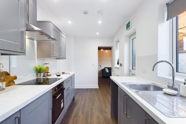 6 bed house, Ripon Street, City Centre, Lincoln, LN57NH - Image 1