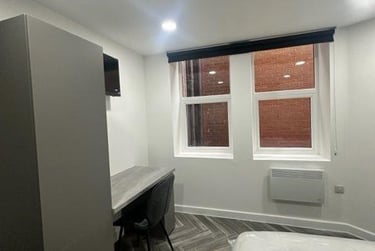 5 bed house, Bridlesmith Gate, Lace Market, Nottingham, NG12GR - Image 1