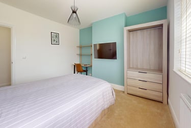 4 bed house, Market Street, City Centre, Loughborough, LE113ER - Image 2