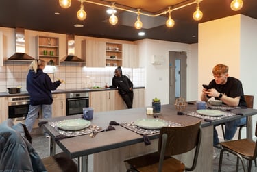 true Apartment 6-bedrooms - Image 8