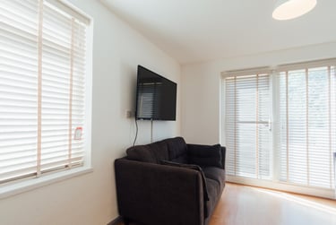 4 bed house, Havelock Street, City Centre, Loughborough, LE115DH - Image 1