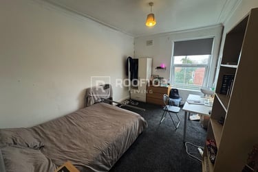 8 bed house, Consort Terrace, Woodhouse, Leeds, LS31ET - Image 12