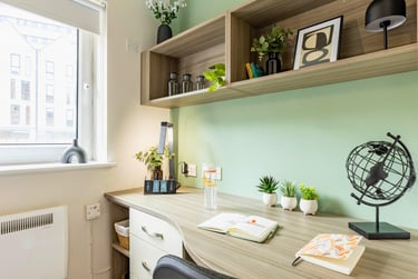 Accessible Ensuite at Hamwic Hall, Cook STreet, City Centre, Southampton, SO141YA - Image 5