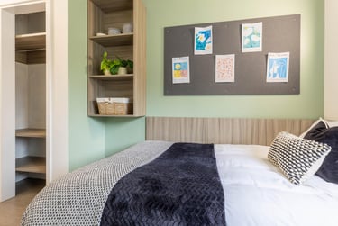 Accessible Ensuite at Hamwic Hall, Cook STreet, City Centre, Southampton, SO141YA - Image 1