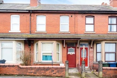 4 bed house, Wigan Road, Edge Hill, Ormskirk, L392BA - Image 1