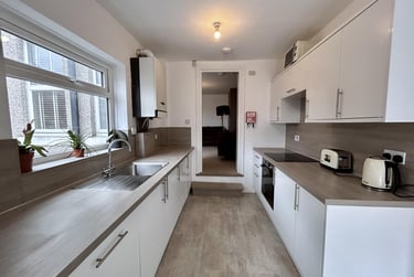 6 bed house, Newlands Road, South Gosfoth, Newcastle, NE23NT - Image 3