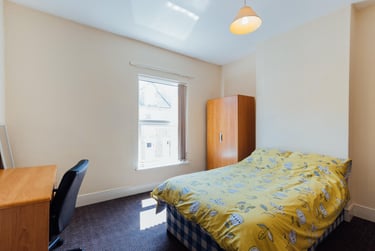 3 bed house, Paget Street, City Centre, Loughborough, LE115DT - Image 3