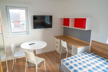 Platinum Studio at MSV South, 357a Great Western Street, Fallowfield, Manchester, M144AH - Image 1