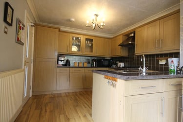 4 bed house, Habgood Drive, Gilesgate, Durham, DH12TW - Image 5