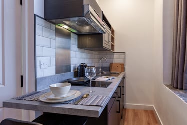 Premium 1 Bed at The Priory, Springfield Mount, University Of Leeds, Leeds, LS29NG - Image 4