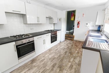 8 bed house, Grange Road, Newton, Chester, CH22AN - Image 10