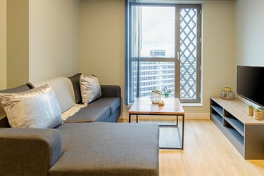 Deluxe 2 Bed Apartment - Image 19