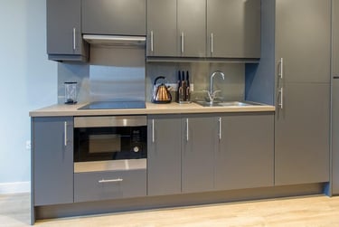 Penthouse 2 Bed Apartment at Symons House, Belgrave Street, Burley Park, Leeds, LS28DD - Image 19