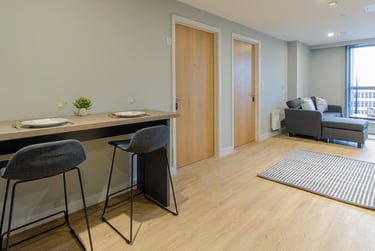 Penthouse 2 Bed Apartment at Symons House, Belgrave Street, Burley Park, Leeds, LS28DD - Image 22