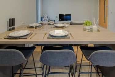 Classic 5 Bed Ensuite - Image 19